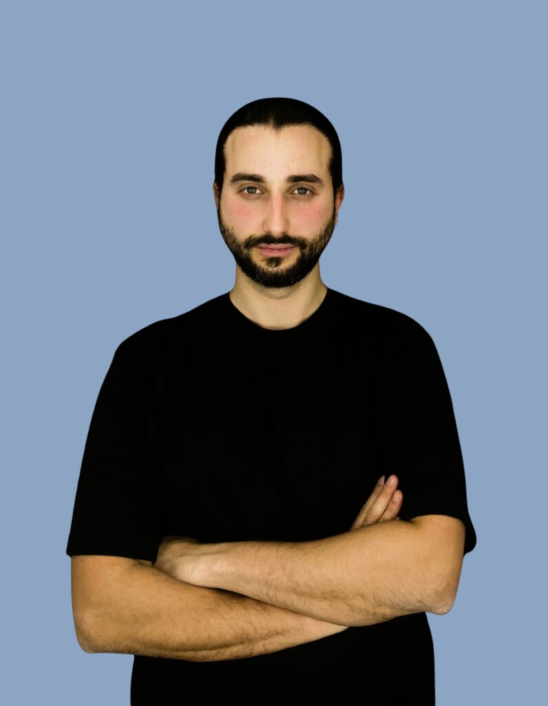 Nikos Therapos